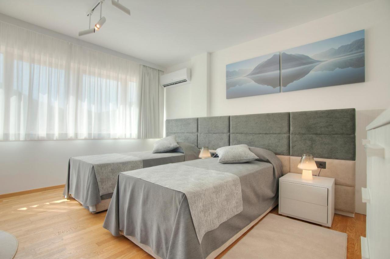 Fontana Seafront Residences Будва Екстериор снимка